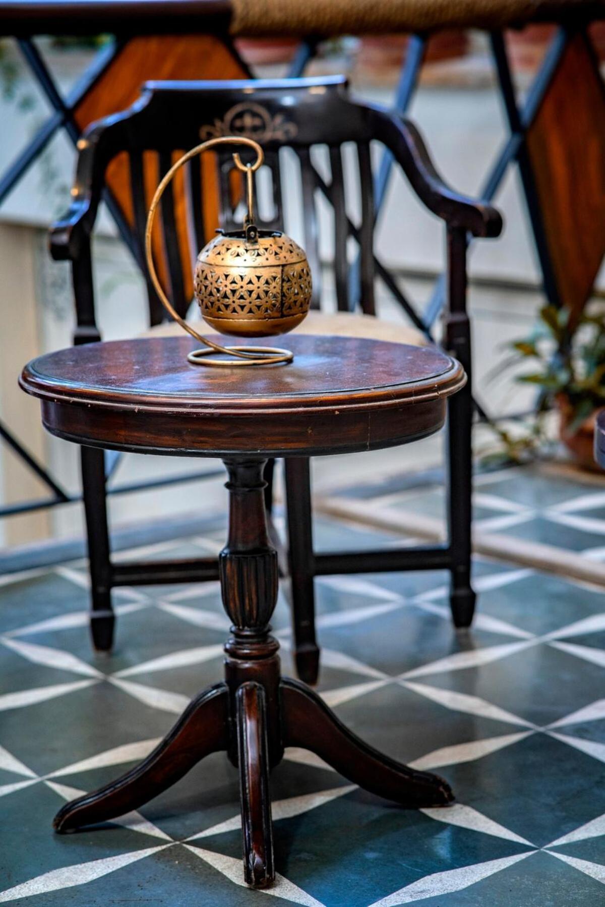 Santosh Villa - The House Of Antiques And Art Udaipur Exterior photo