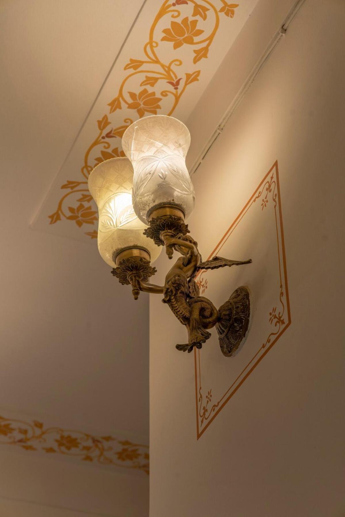 Santosh Villa - The House Of Antiques And Art Udaipur Exterior photo